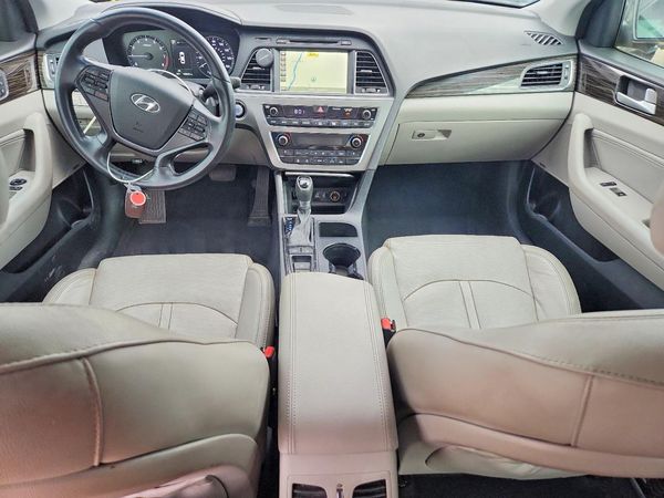 2017 HYUNDAI SONATA