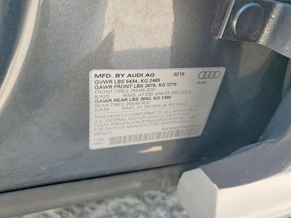2019 AUDI Q5 quattro Premium Plus — VINS
