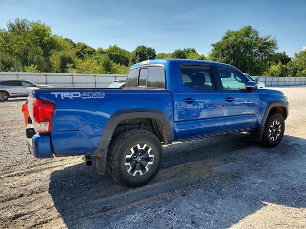 2016 TOYOTA TACOMA