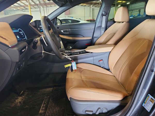 2023 HYUNDAI SONATA
