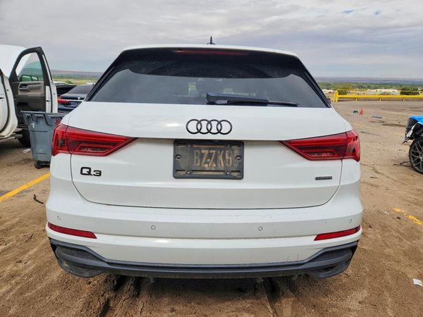 2021 AUDI Q3