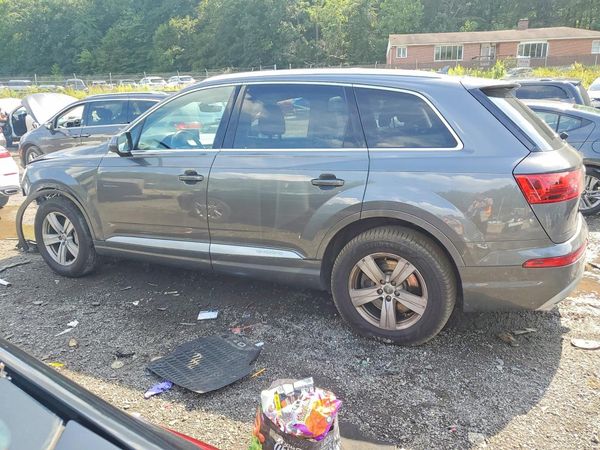 2019 AUDI Q7