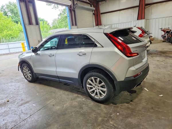2022 CADILLAC XT4 Luxury