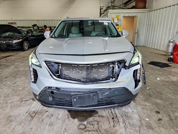 2022 CADILLAC XT4 Luxury