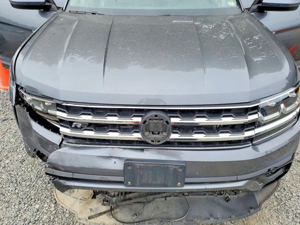 2018 VOLKSWAGEN ATLAS 4Motion SEL