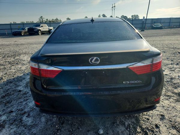 2013 LEXUS ES 300h