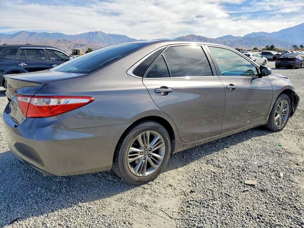 2017 TOYOTA CAMRY