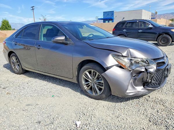 2017 TOYOTA CAMRY