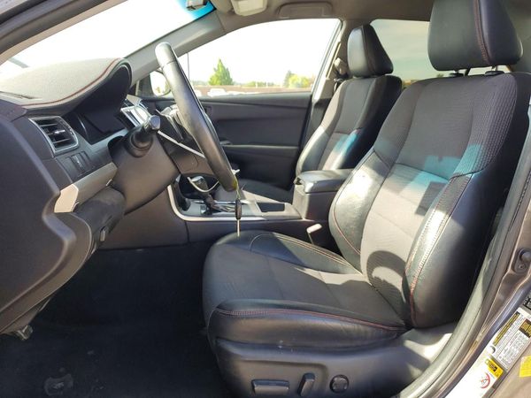 2017 TOYOTA CAMRY