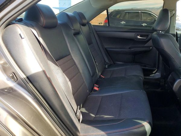 2017 TOYOTA CAMRY