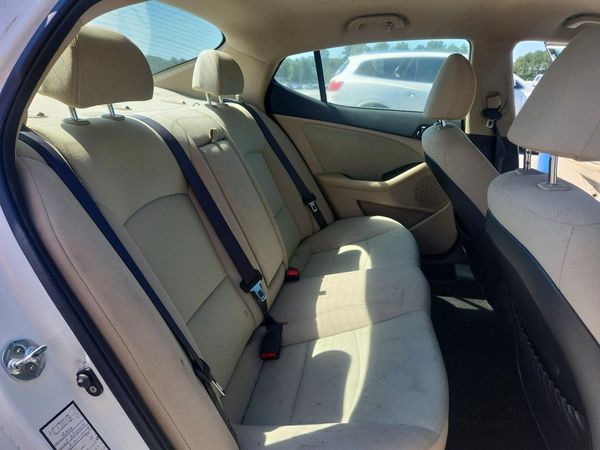 2015 KIA OPTIMA GL - Middle-low