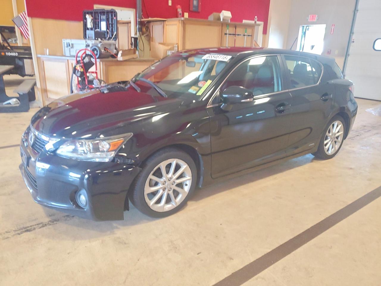 2013 LEXUS CT 200h