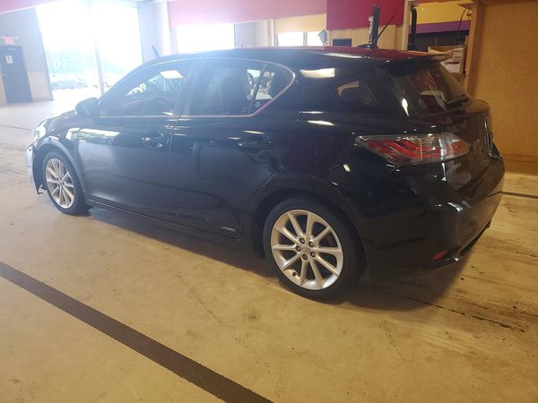 2013 LEXUS CT 200h