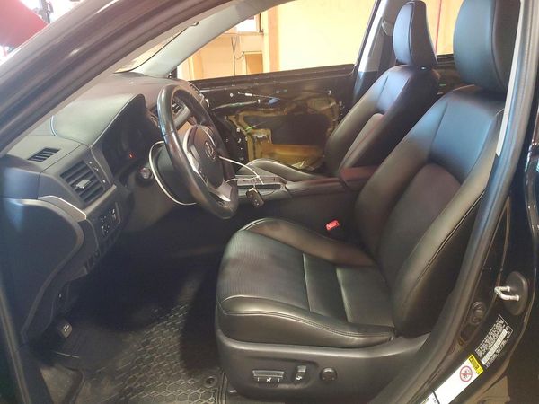 2013 LEXUS CT 200h