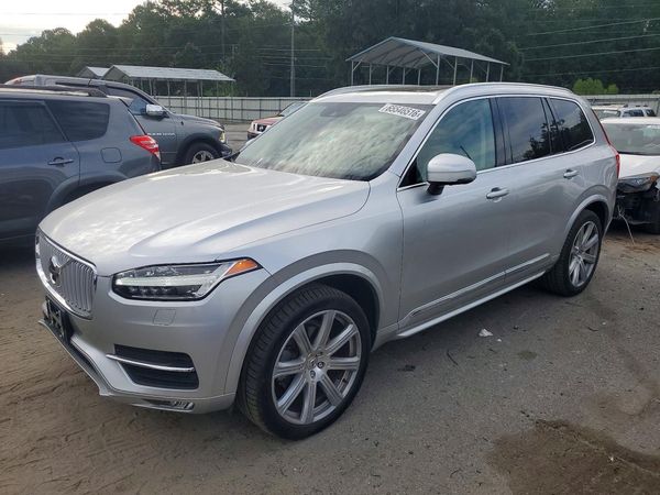 2016 VOLVO XC90