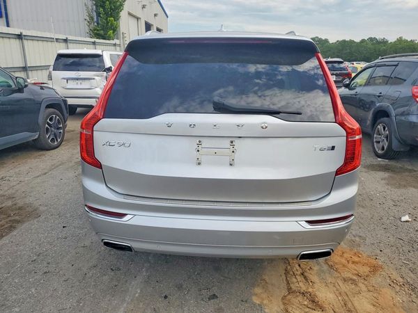 2016 VOLVO XC90