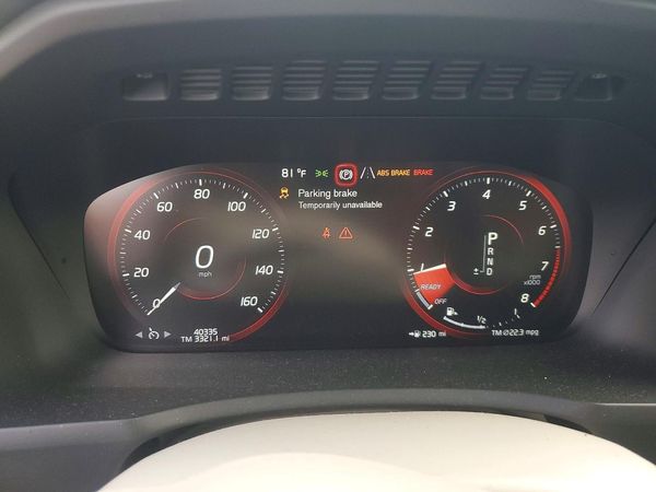 2016 VOLVO XC90