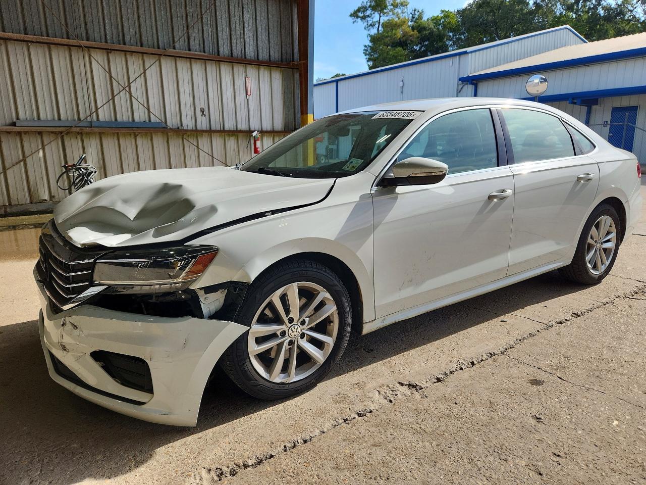 2020 VOLKSWAGEN PASSAT