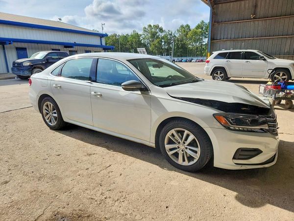 2020 VOLKSWAGEN PASSAT