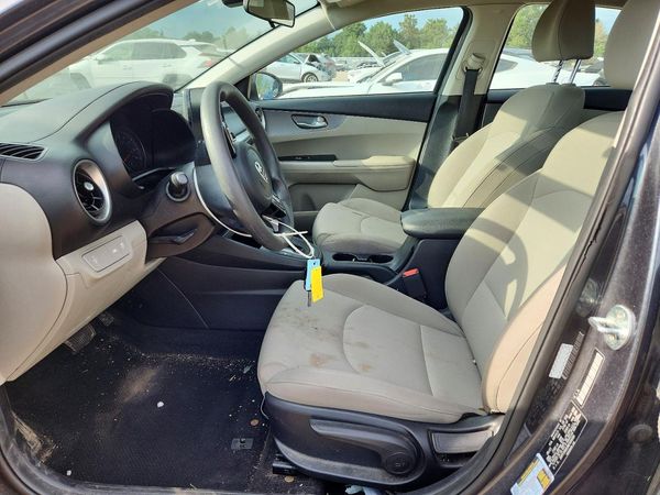 2021 KIA FORTE FE, LXS
