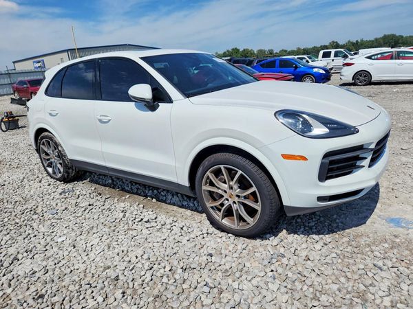2023 PORSCHE CAYENNE