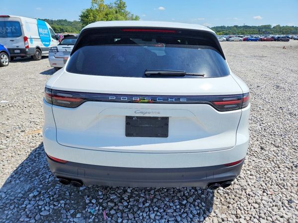 2023 PORSCHE CAYENNE