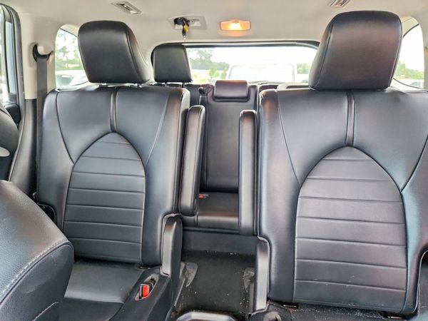 2021 TOYOTA HIGHLANDER XLE Nav