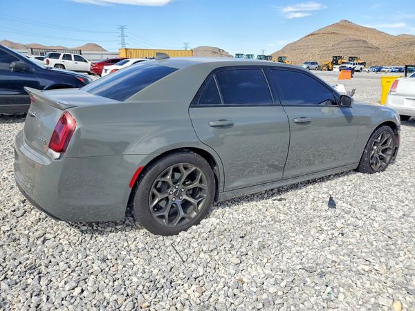 2017 CHRYSLER 300