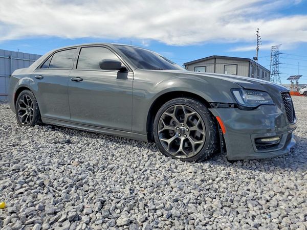 2017 CHRYSLER 300