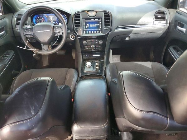 2017 CHRYSLER 300