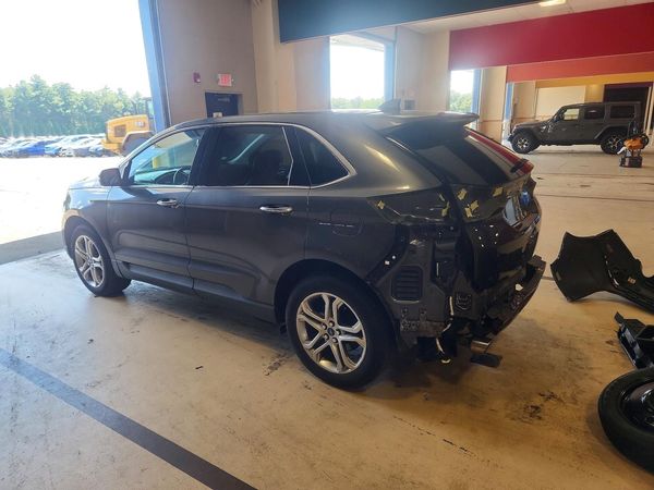 2017 FORD EDGE Titanium