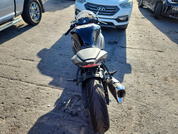 2022 KAWASAKI ZX636
