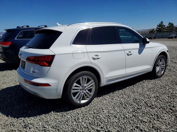 2019 AUDI Q5 quattro Premium Plus