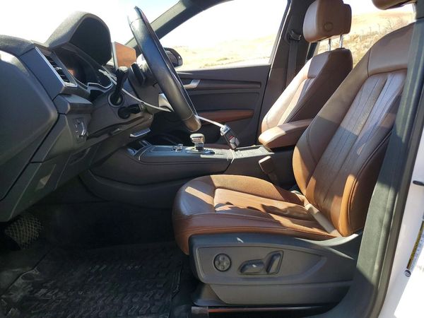 2019 AUDI Q5 quattro Premium Plus