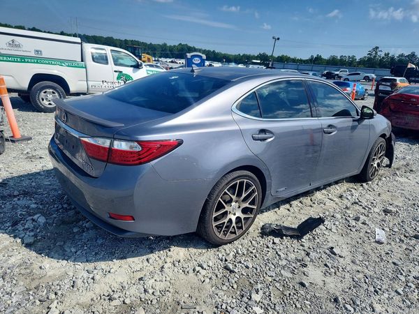 2014 LEXUS ES 300h