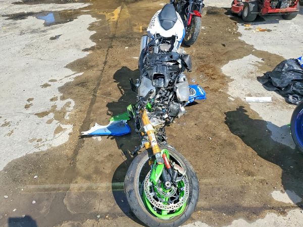 2024 KAWASAKI ZX1002 L