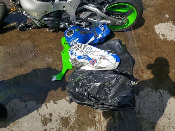 2024 KAWASAKI ZX1002 L