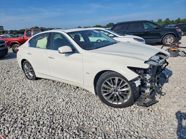 2018 INFINITI Q50