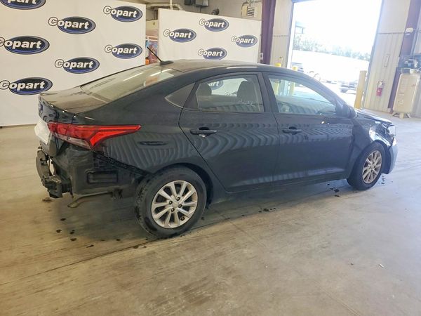 2018 HYUNDAI ACCENT SE and SEL