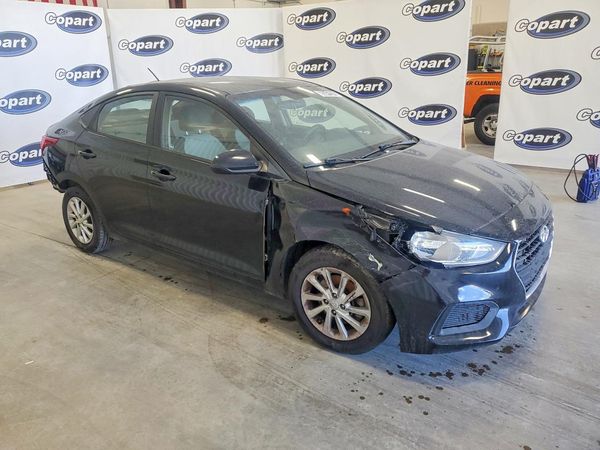 2018 HYUNDAI ACCENT SE and SEL
