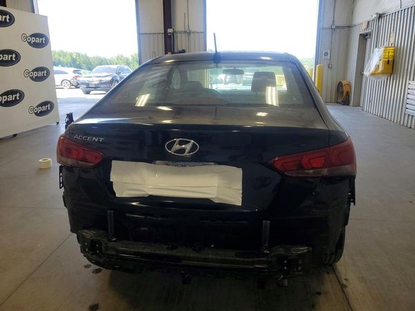 2018 HYUNDAI ACCENT SE and SEL