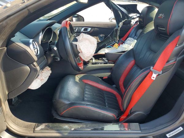 2016 MERCEDES-BENZ SL-CLASS SL550 — DENT