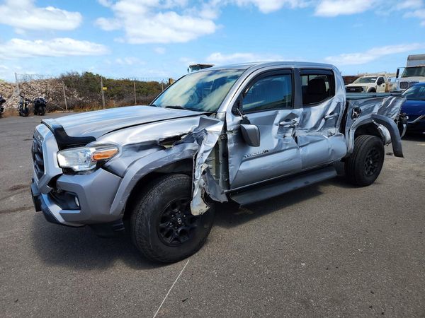 2019 TOYOTA TACOMA SR5