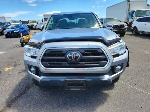 2019 TOYOTA TACOMA SR5