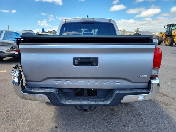 2019 TOYOTA TACOMA SR5