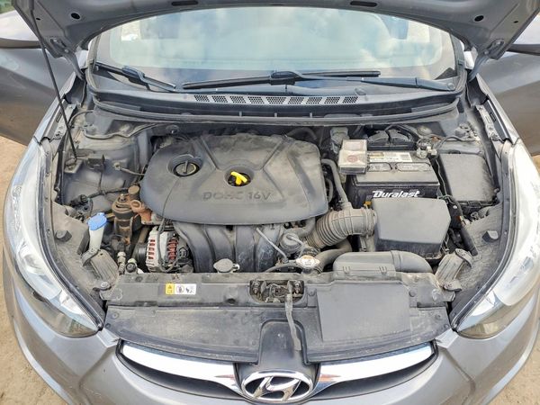 2013 HYUNDAI ELANTRA