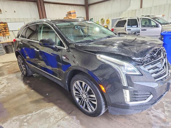 2018 CADILLAC XT5 Premium Luxury