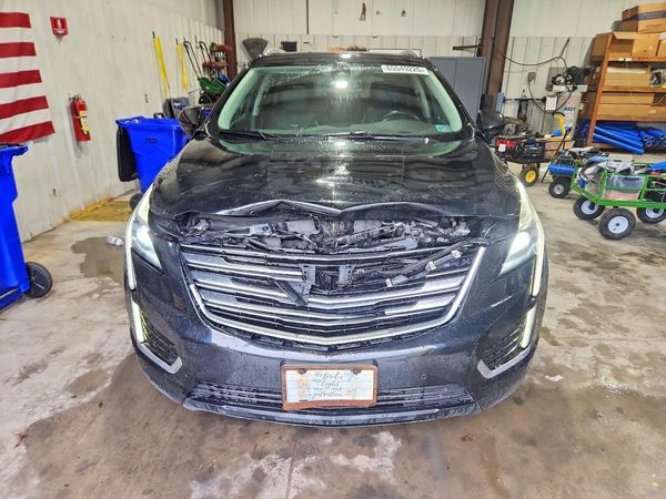 2018 CADILLAC XT5 Premium Luxury