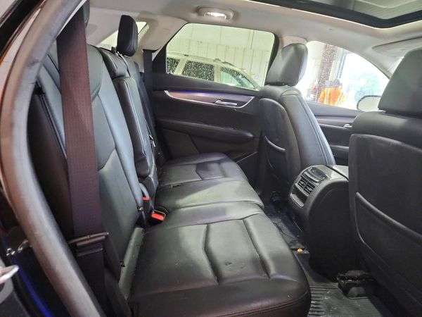 2018 CADILLAC XT5 Premium Luxury