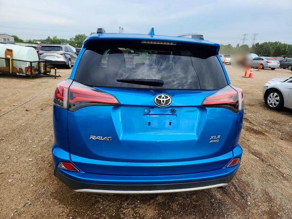 2016 TOYOTA RAV4